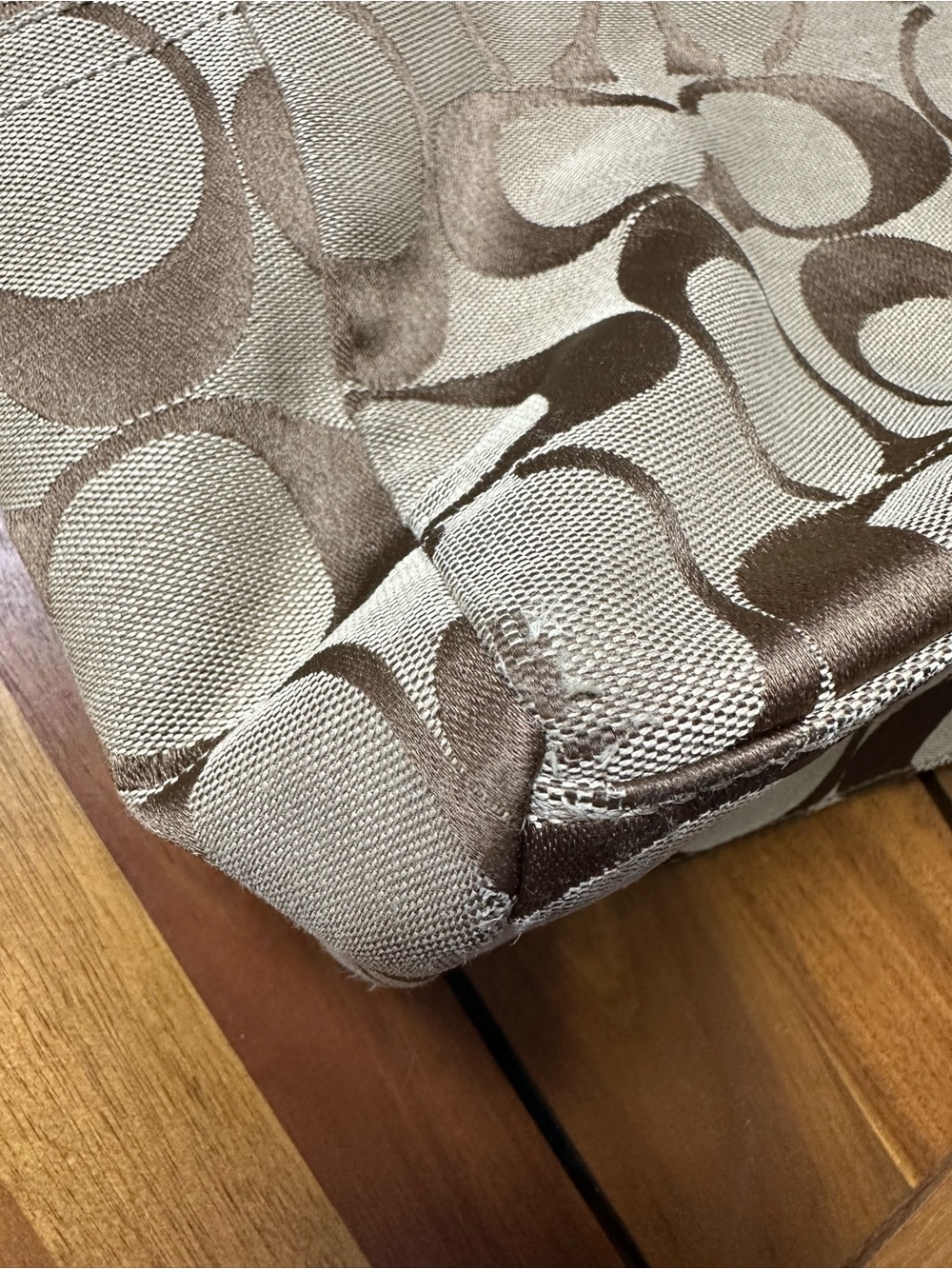 Coach Large Brown & Beige Signature Canvas Tote - Picture 12 of 12